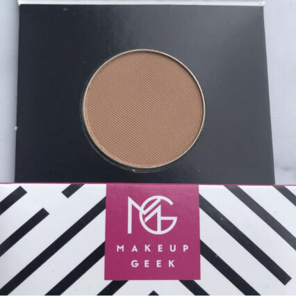Makeupgeek sombra matte CREME BRÛLÉE